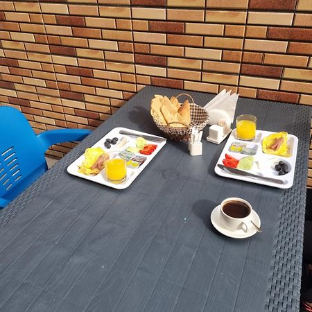 Mahali Hotel Batumi Ngoại thất bức ảnh