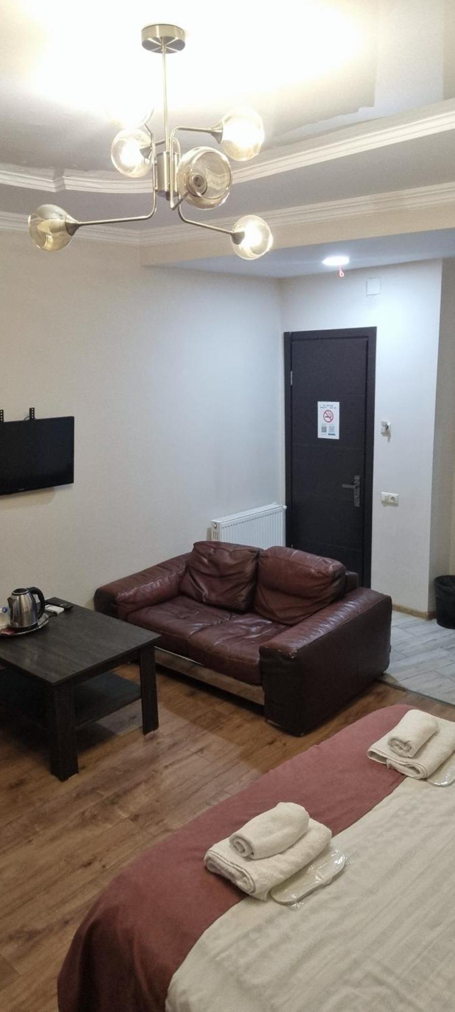 Mahali Hotel Batumi Ngoại thất bức ảnh