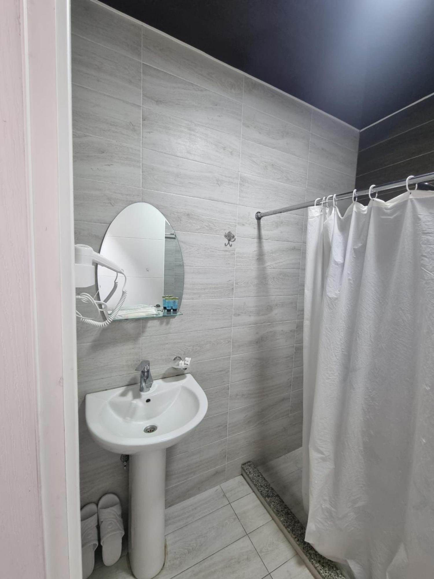 Mahali Hotel Batumi Ngoại thất bức ảnh