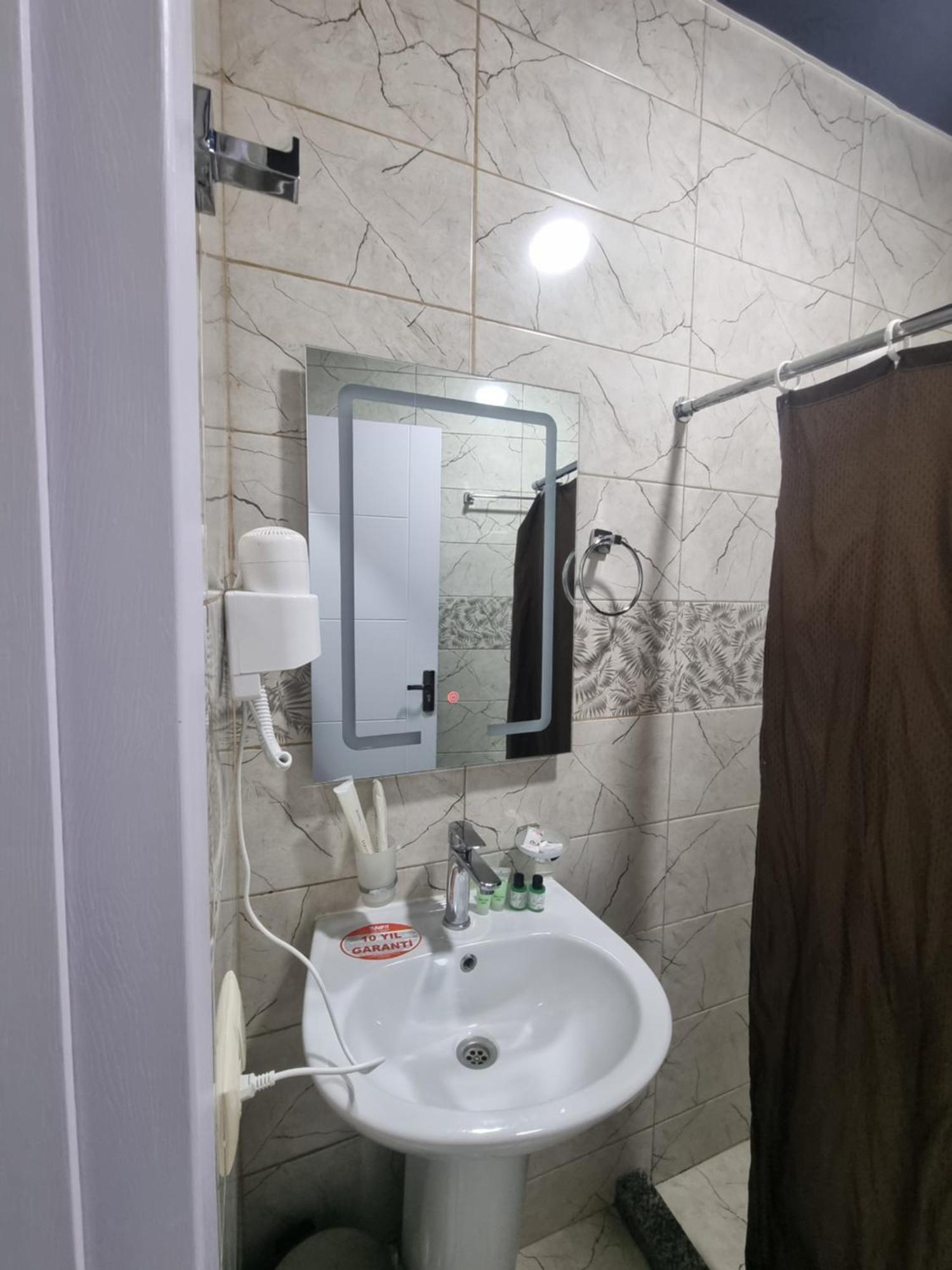 Mahali Hotel Batumi Ngoại thất bức ảnh